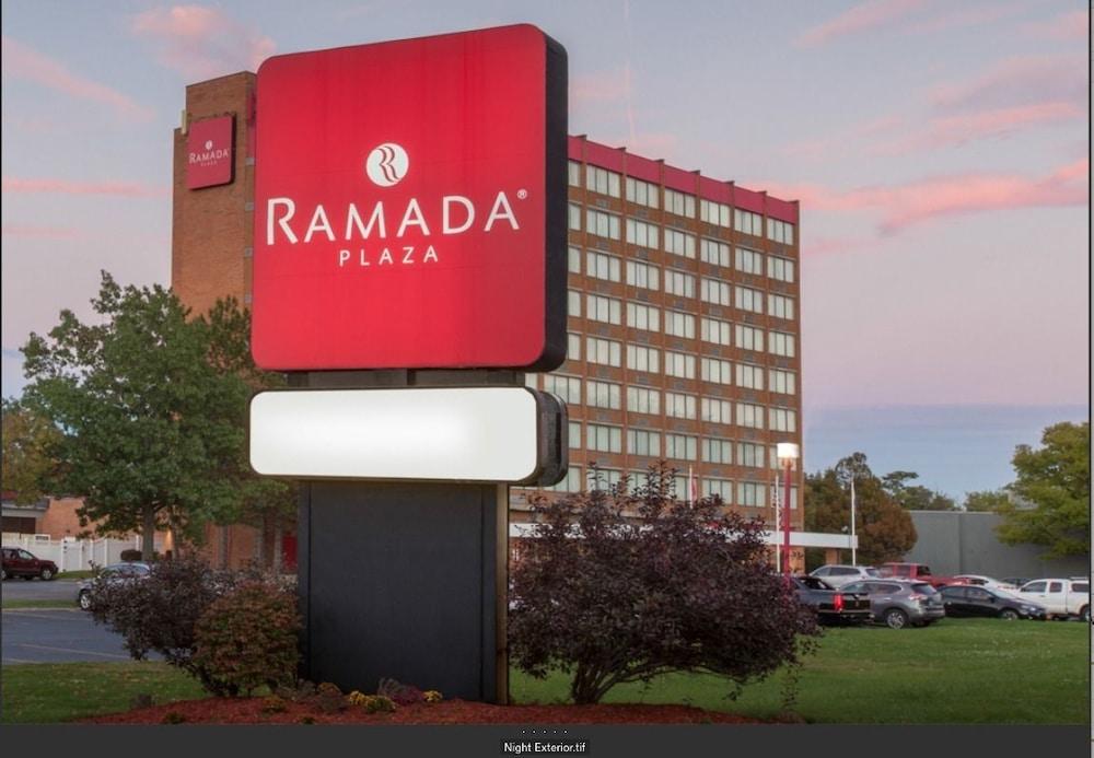 Hôtel Ramada Plaza By Wyndham Albany Extérieur photo